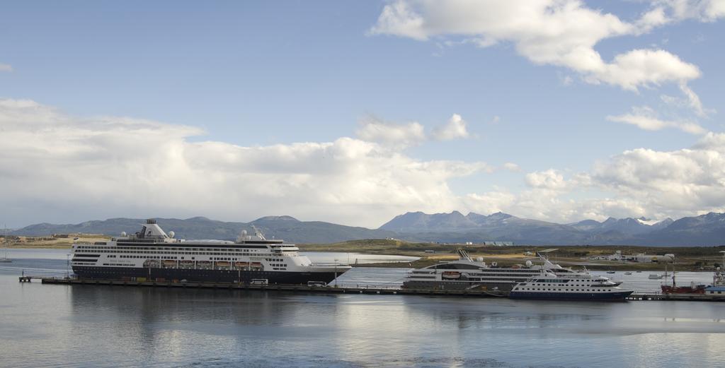 Cilene Del Faro Suites & Spa Ushuaia Exterior photo